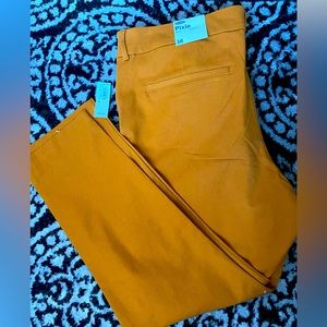 NWT old navy pixie pants - size 16 - mustard yellow